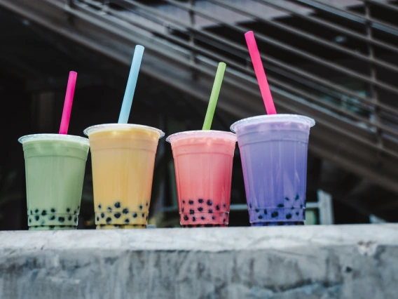 4 colorful boba drinks